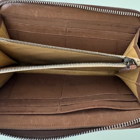 Bottega Woven Brown Leather Wallet - Picture 3 of 8